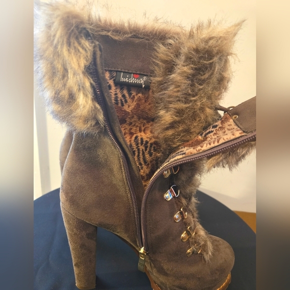 Luichiny brown suede heeled  ankle boots with faux fur trim Sz 10 - Picture 3 of 11